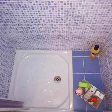 بيت للعطل Sotto L'arco سانتو ستيفانو دي كاماسترا