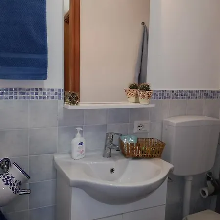 بيت للعطل Sotto L'arco سانتو ستيفانو دي كاماسترا